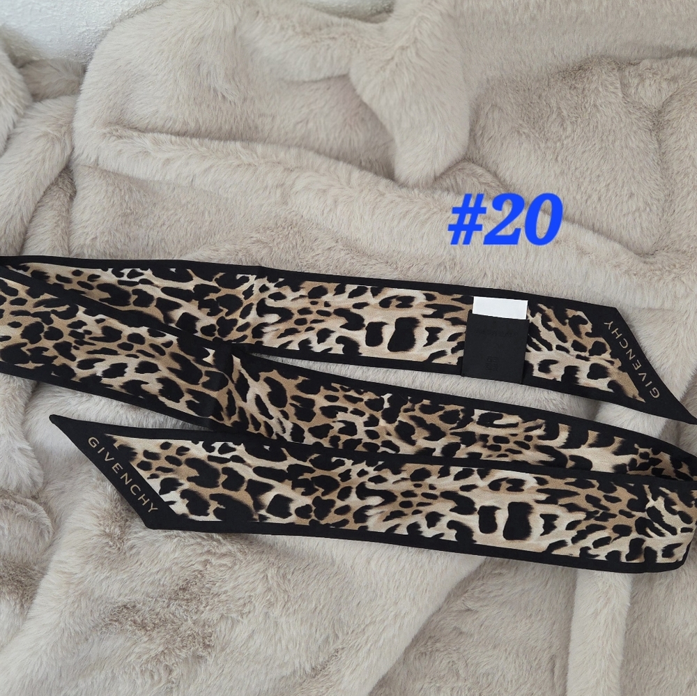 #20 Givenchy Leopard Twilly Scarf NEW